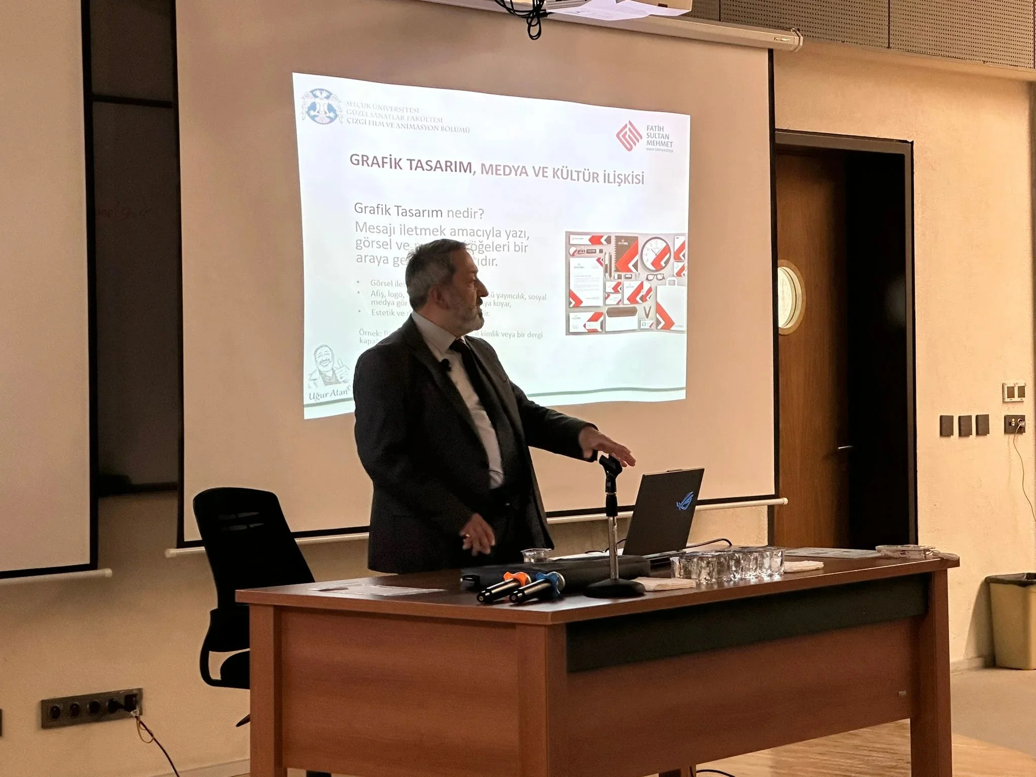 Grafik Tasarım, Medya ve Kültür İlişkisi başlıklı konferans gerçekleştirildi
